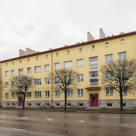 Apartment Kahe Magamistoaga Suedalinna Korter *