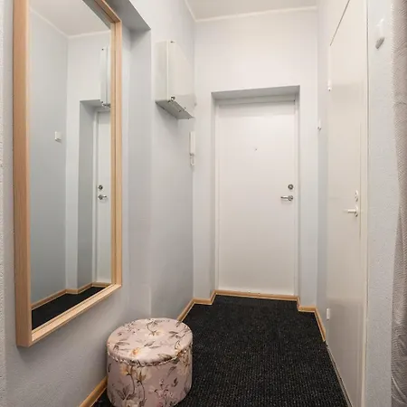 Kahe Magamistoaga Suedalinna Korter Parnu