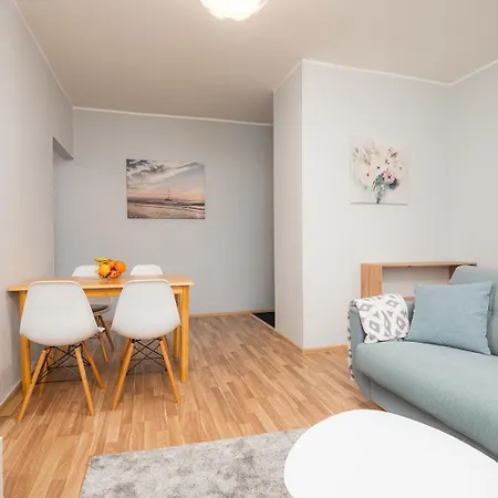 Apartment Kahe Magamistoaga Suedalinna Korter Parnu